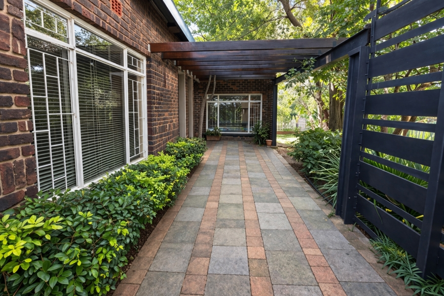 4 Bedroom Property for Sale in Protea Park North West